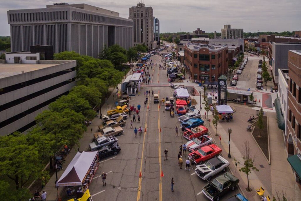 Mount Clemens Cruise